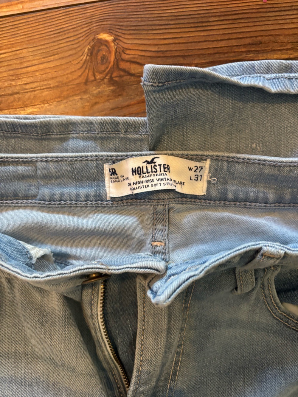 Hollister Light Blue Straight-Leg women’s Jeans size W 27. L 31 - Picture 3 of 3